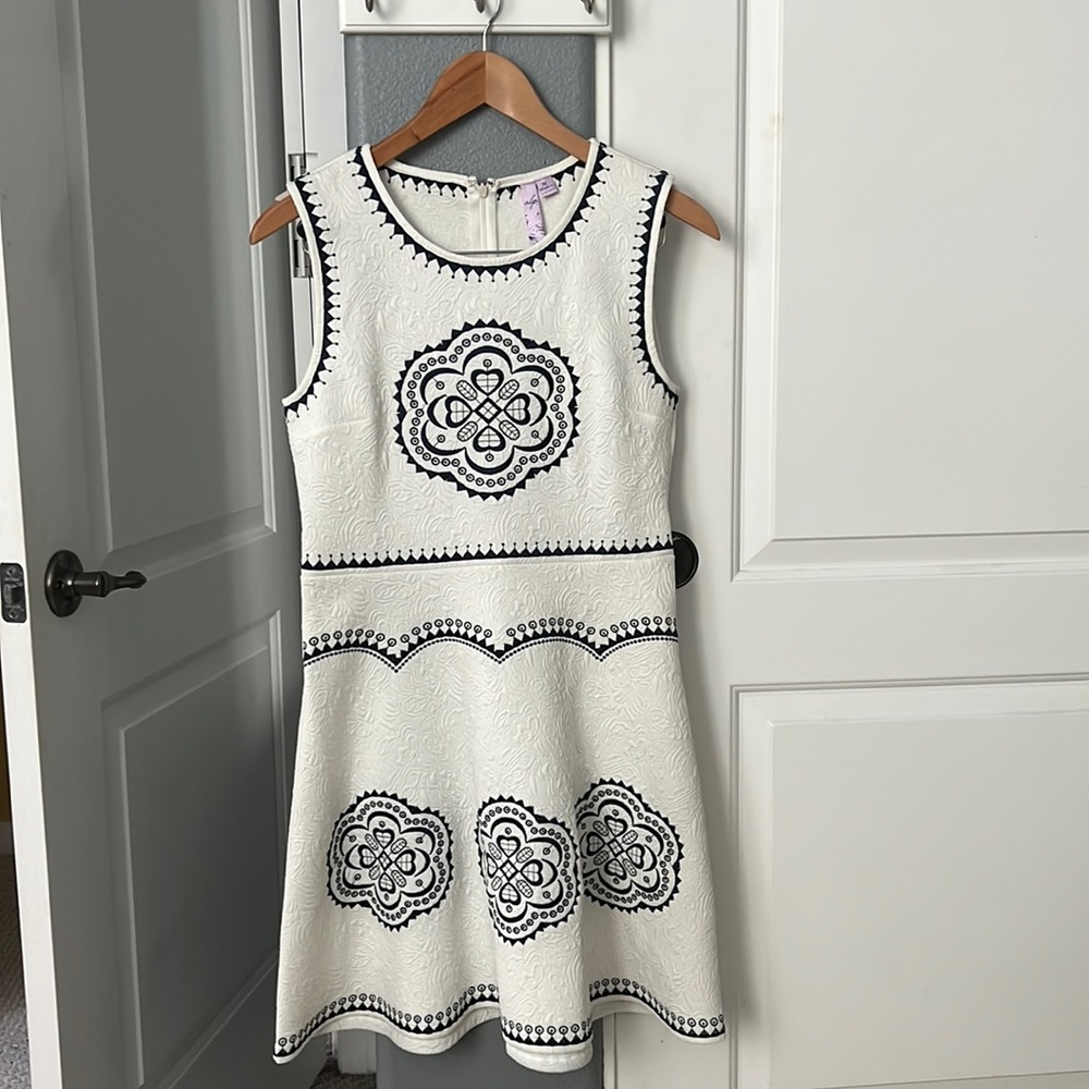 Nordstrom Alya White & Blue Geometric Prin Fit & Flare Dress